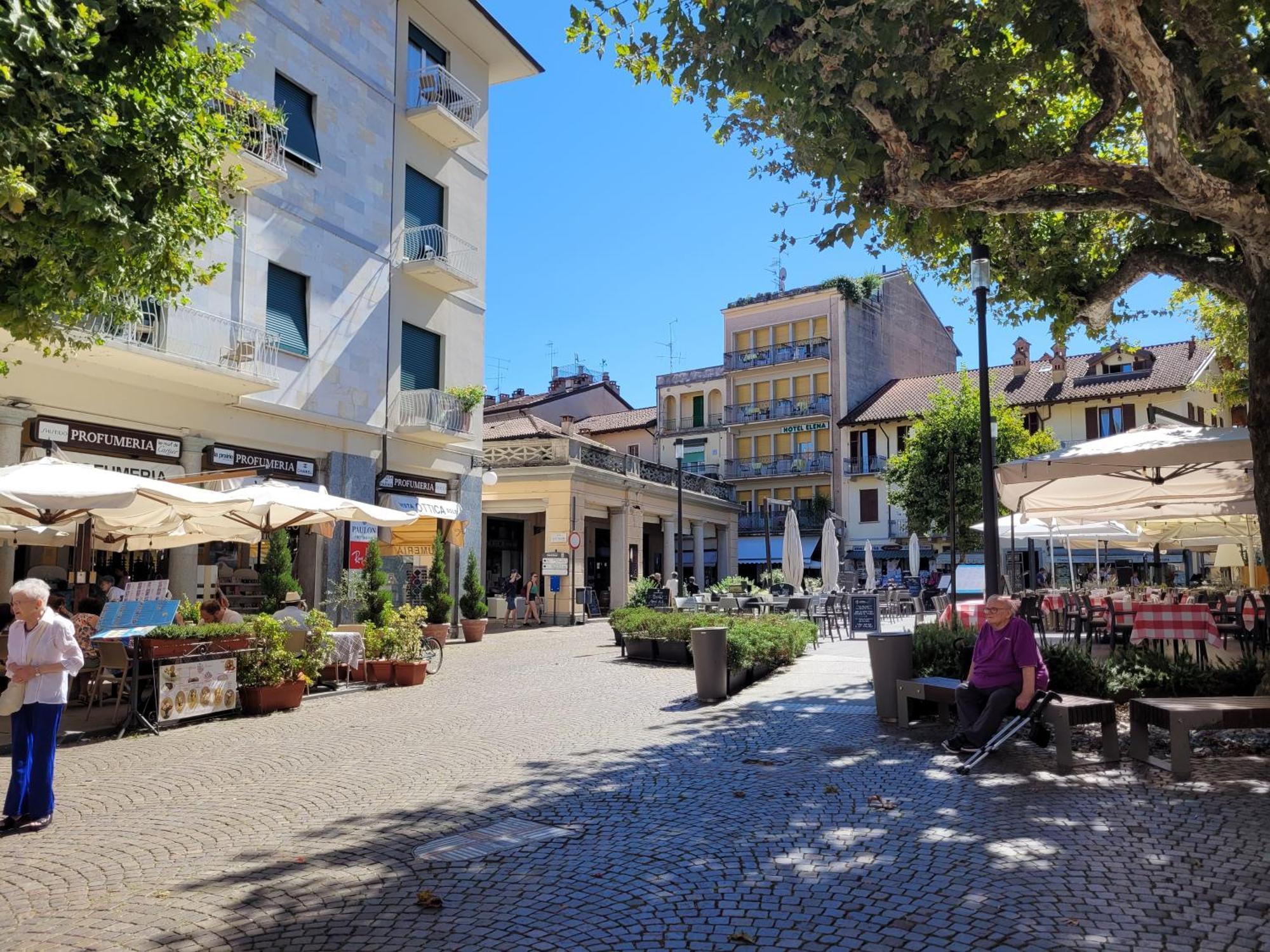 Al Dolce Vita Stresa Luaran gambar