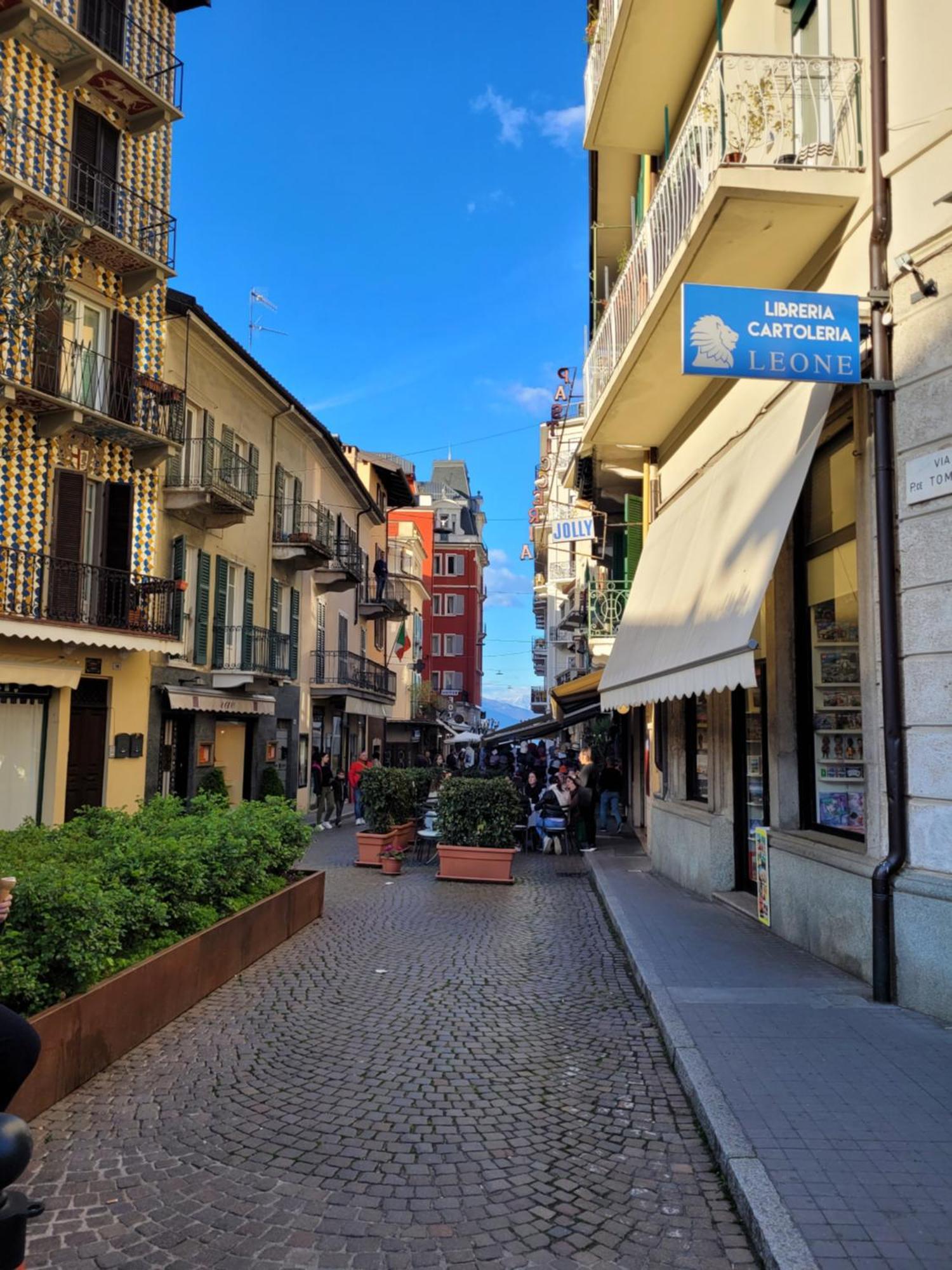 Al Dolce Vita Stresa Luaran gambar