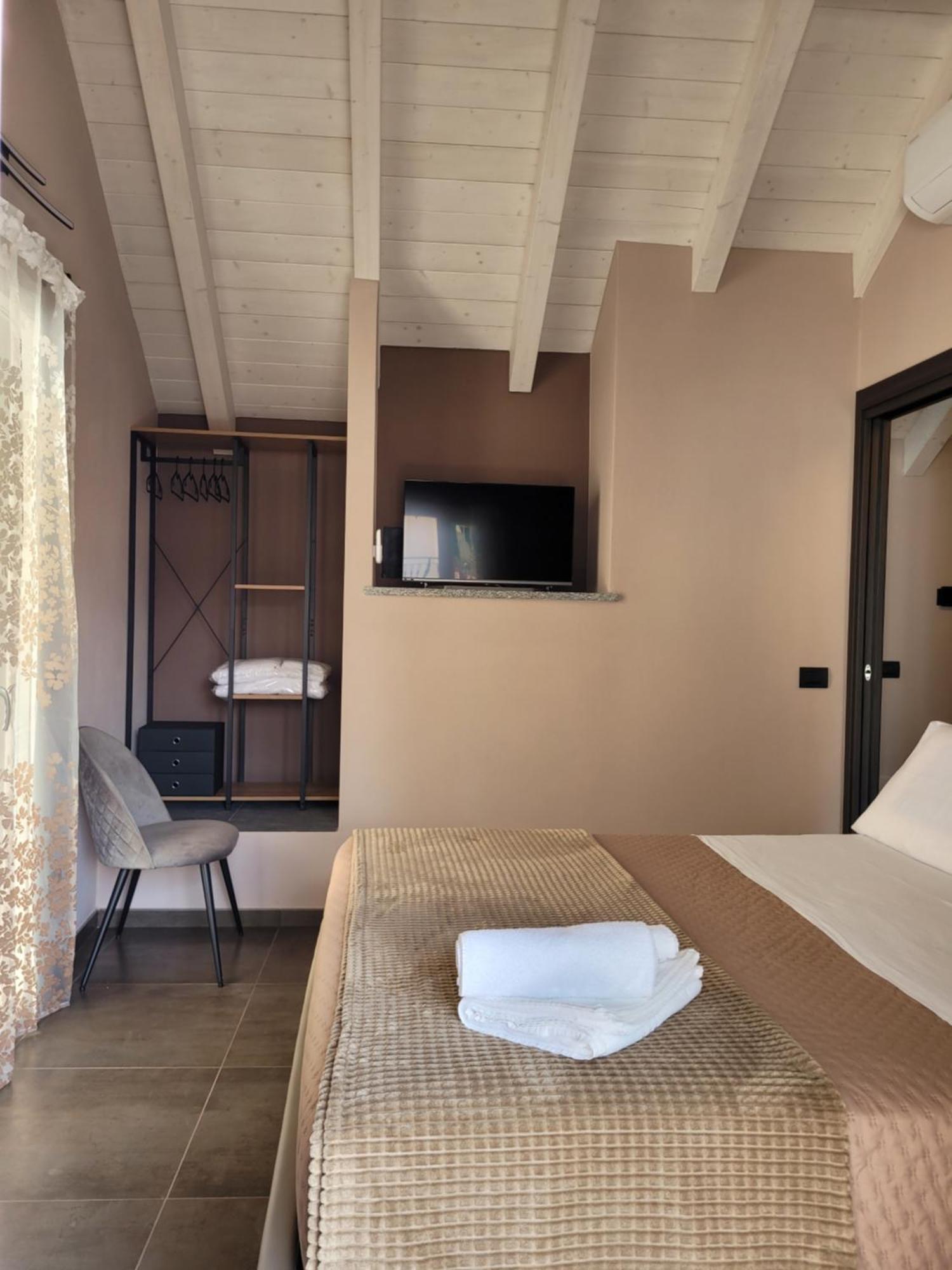Al Dolce Vita Stresa Luaran gambar